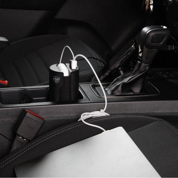 Auto Drive Cupholder Wireless Charger, Universal Compatibility - Picture 13 of 16
